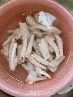 Make Spicy lemon claws step 1
