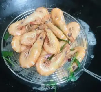 Make Nine knots of shrimp step 2