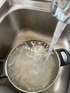Make Spicy lemon claws step 3