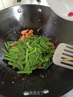 Make Fresh lilies, omelet soup step 4