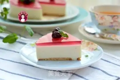 Make Cranberry mirror cheesecake step 16