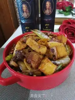Make The red meat spicy pot step 12