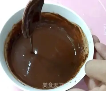 Make Taco mud dirty milk tea step 6