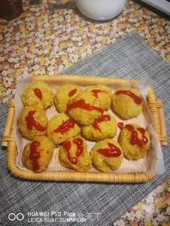 Make Potato cheeseball step 13