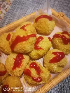 Make Potato cheeseball step 14