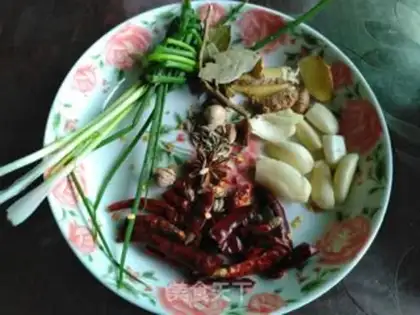 Make Spicy lobster step 1