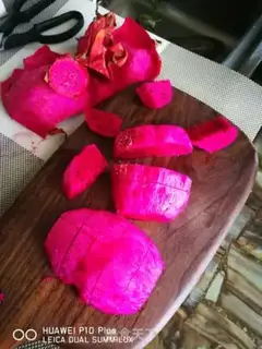 Make Flamingo cream buns step 1