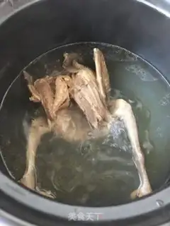 Make Abalone dove smelt soup step 8