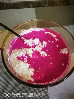 Make Flamingo cream buns step 6