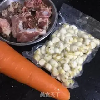 Make Pearl horse hoof bone soup step 0