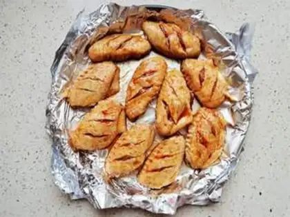 Make Spicy fried chicken wings step 8