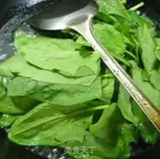Make Meatball spinach soup step 8