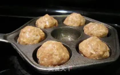 Make Meatballs step 3