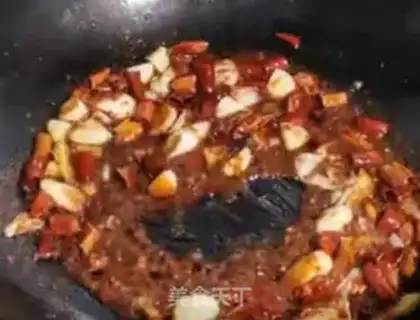 Make Spicy crabs step 2