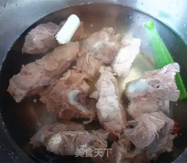 Make Pork soup step 2