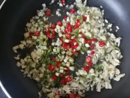 Make Garlic fan steams the meat step 6