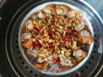Make Garlic fan steams the meat step 11