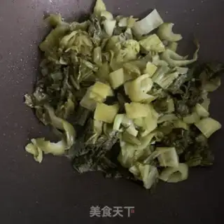 Make Sour pickles, yellowbones step 5