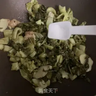 Make Sour pickles, yellowbones step 6