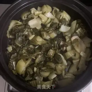 Make Sour pickles, yellowbones step 7