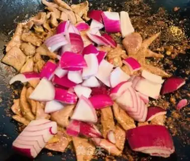 Make Pythroid onion fragrances step 2