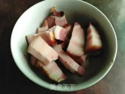 Make The salted egg and a yellow sling step 1