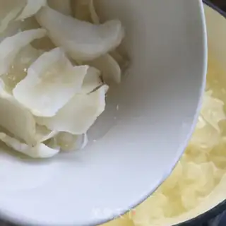 Make Cranberry lilies step 5