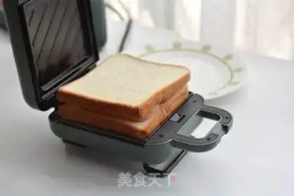 Make Breakfast is sweet and salty step 3