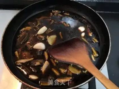 Make The onions are burning yellow step 17