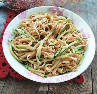 Make Noodle with pepper sauce step 7