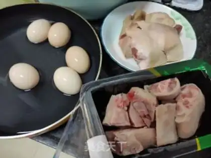 Make Egg pig-foot ginger step 0