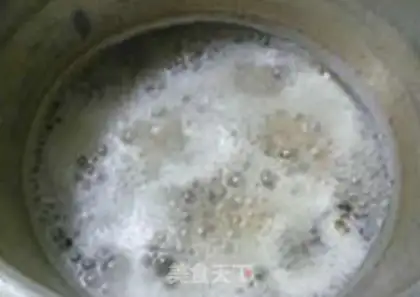 Make Money mushrooms, pig hoof soup step 12