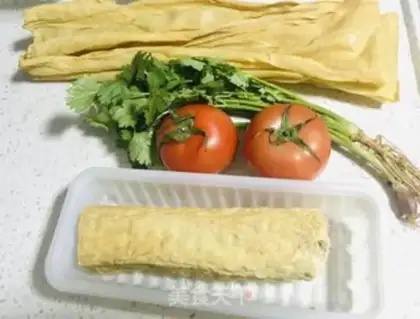 Make Tomato broth step 0