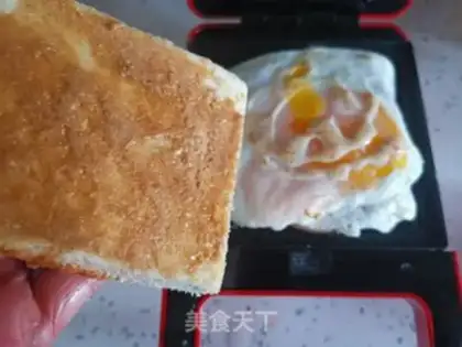 Make Egg ham sandwich step 7