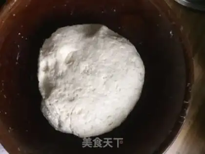 Make Eggs and buns step 4