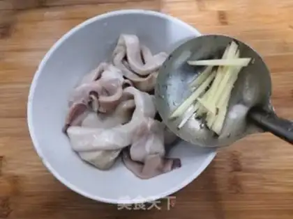 Make Onion squid rings step 8