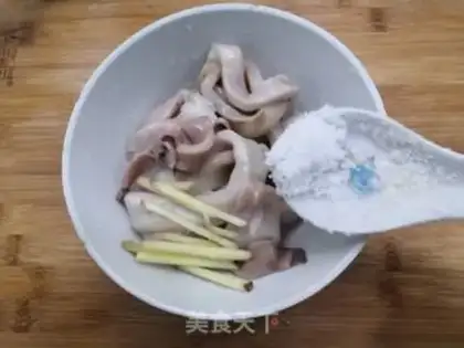 Make Onion squid rings step 10