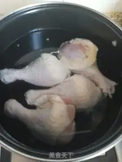 Make Spicy chicken legs step 1
