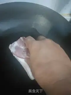 Make Red roasted eggs step 1
