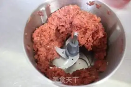 Make A gravy dumpling step 4