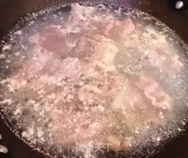 Make Onion fat, oxen, gin and mushroom rice step 3