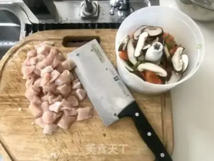 Make Roasted chicken chestcake step 0