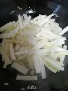 Make Cracker stew, pink cabbage step 4
