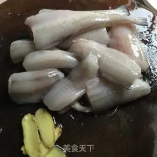 Make Skidfish soup step 1