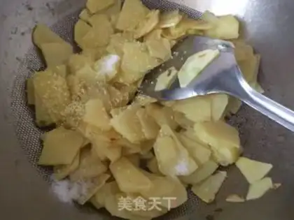 Make Potato piping step 5