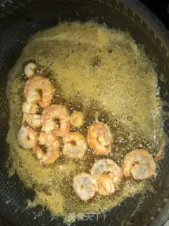 Make Shrimp pasta step 6