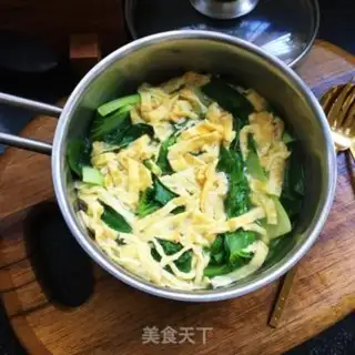 Make Eggskin soup step 10