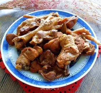 Make A halogened chicken claw step 7