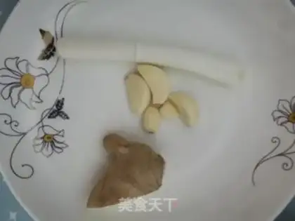 Make Five flowers and mushrooms step 1