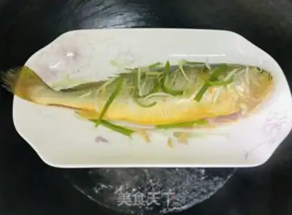 Make Fresh yellow fish step 2